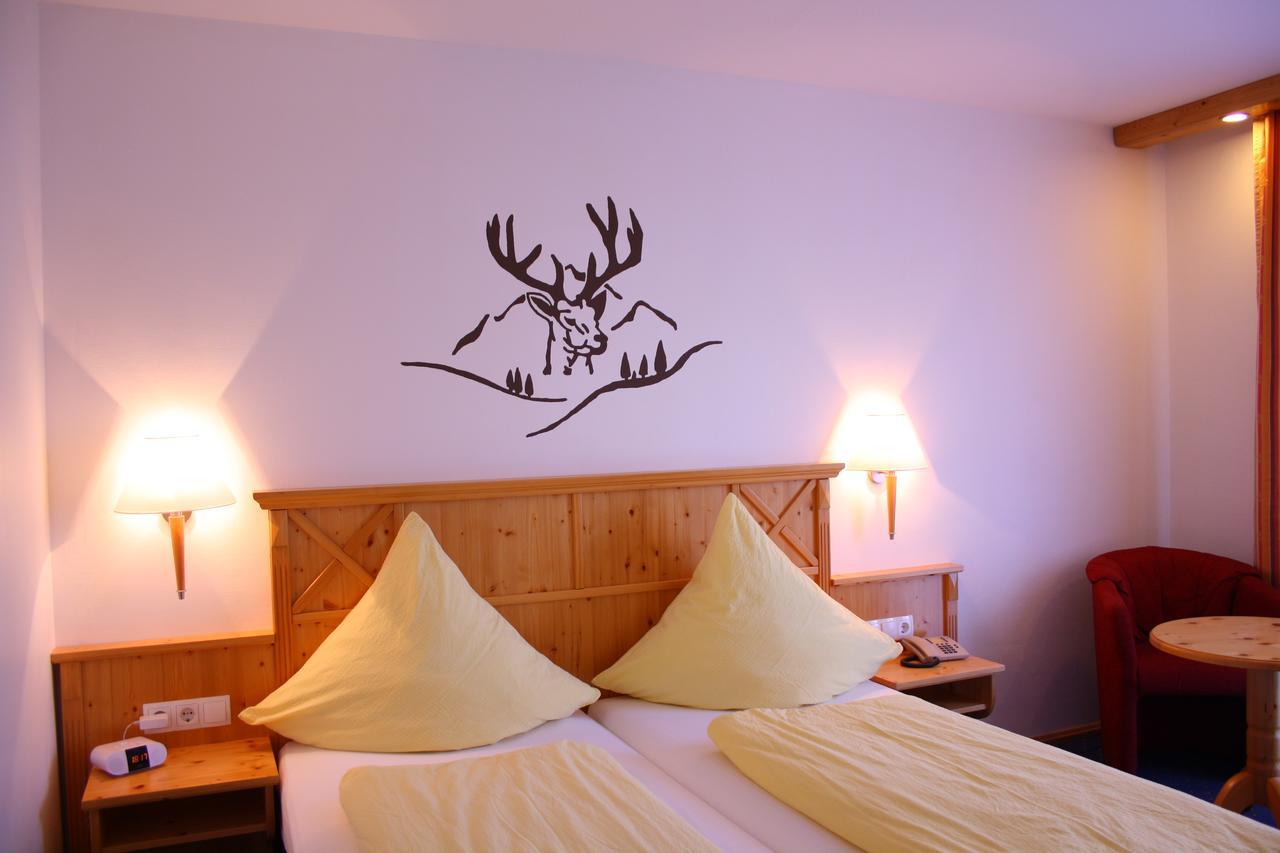 Hotel-Landgasthof Ploss Schonwald  Buitenkant foto