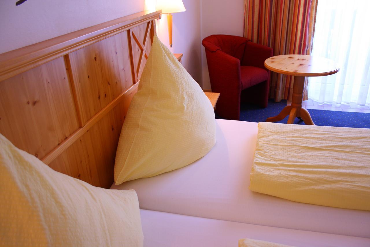 Hotel-Landgasthof Ploss Schonwald  Buitenkant foto
